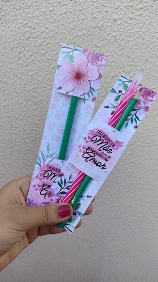 Cartão com Lápis e Caneta- Dia das Mães