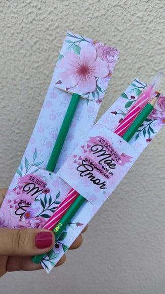 Cartão com Lápis e Caneta- Dia das Mães