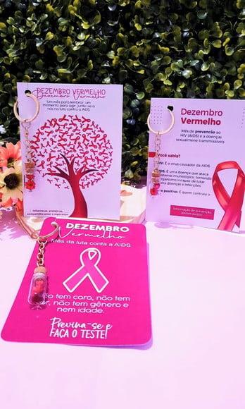 Cartão e Chaveirinho com Florzinha Sempre Viva