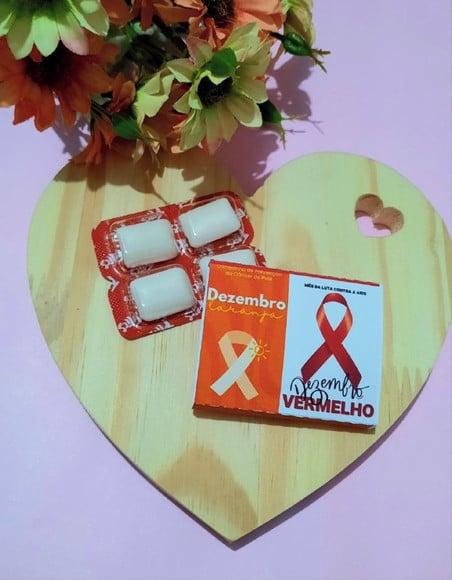 Chiclete- Dezembro Laranja e Vermelho