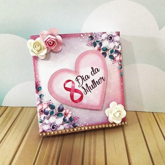 Dia da Mulher- Caixinha com 3 Chocolates Baton