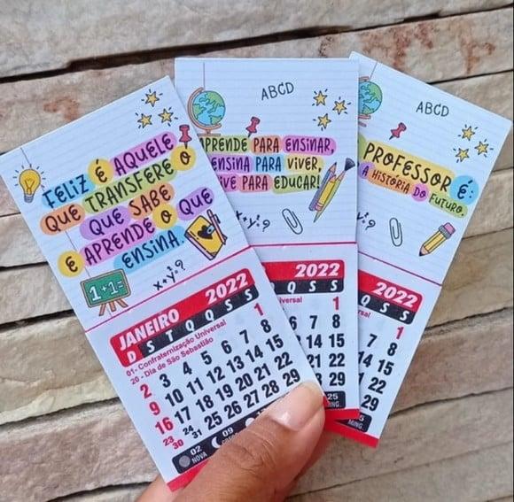Mini Calendário 2023 com Imã- Mimo Volta as Aulas