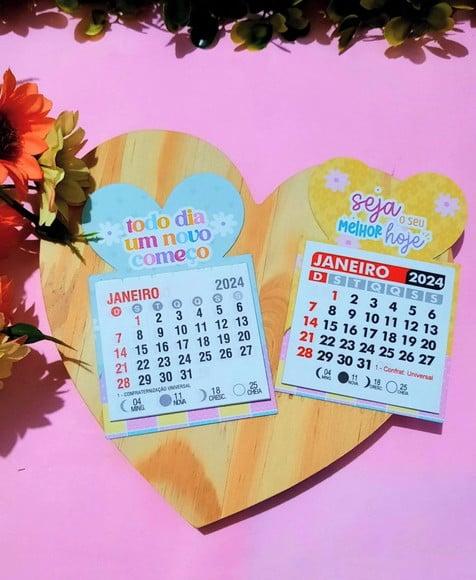 Mini Calendário com Imã- 2024
