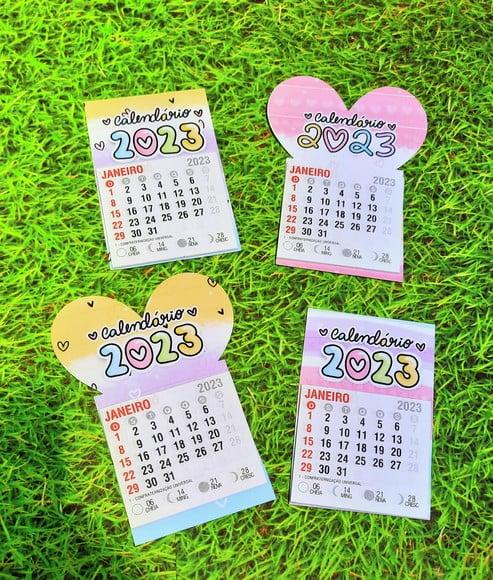 Mini Calendário com Imã- 2024