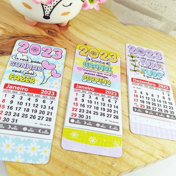 Mini Calendário de Geladeira com Imã