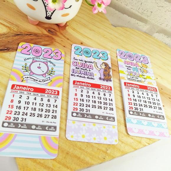 Mini Calendário de Geladeira com Imã