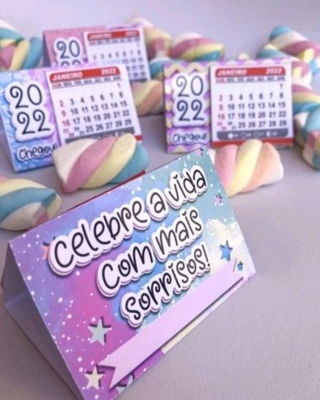 Mini Calendário de Mesa 2024