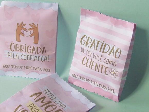 Saquinho com bombom- Mimo Cliente