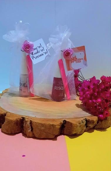 Saquinho com Esmalte e Mini Lixa- Outubro Rosa