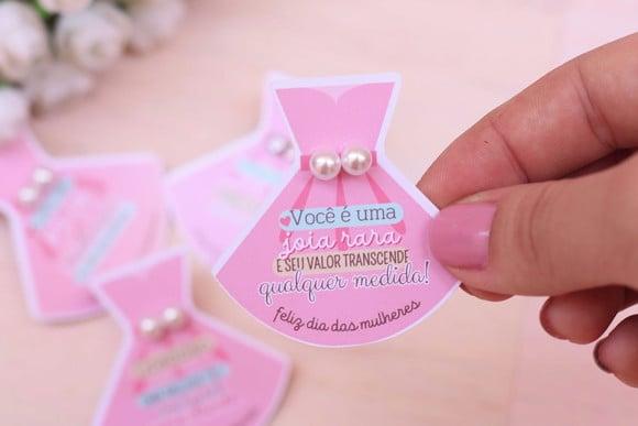 Tag com Brinco- Dia da Mulher