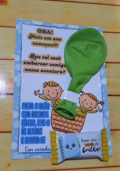 Volta as Aulas- Cartão com Balão e Balinha