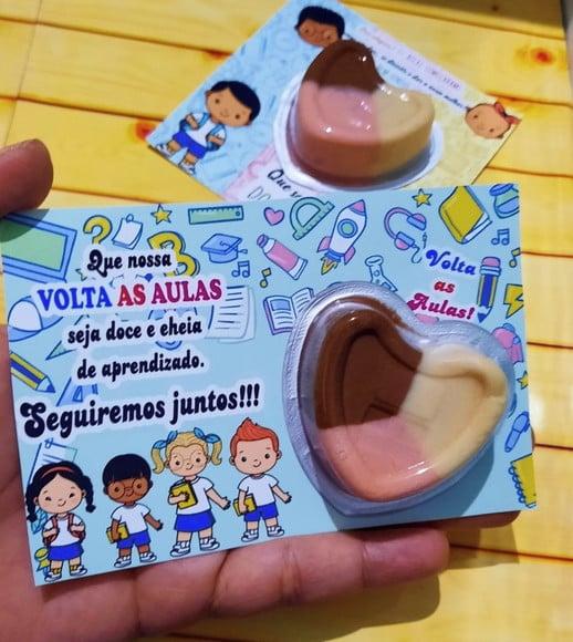 Volta as Aulas- Cartão com Docinho