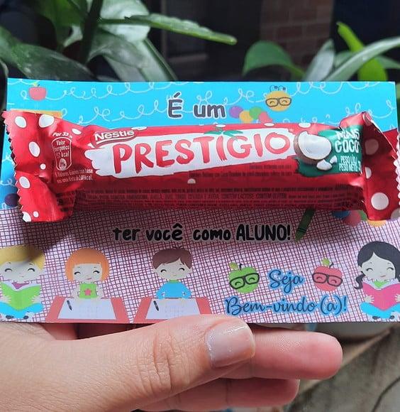 Volta as Aulas- Cartão com Prestígio
