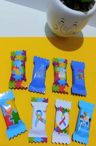 Balinha- Abril Azul
