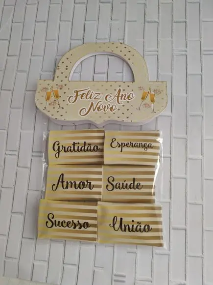 Balinhas Ano Novo- Tag + 6 Unidades