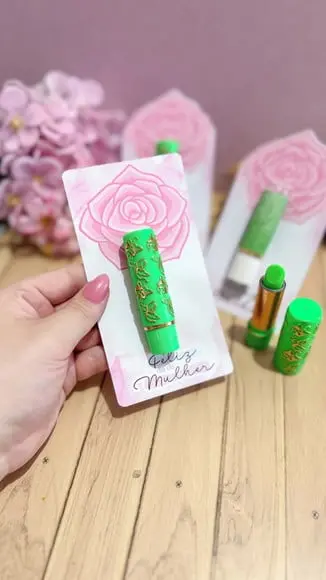 Batom Mágico 24hs- Dia da Mulher