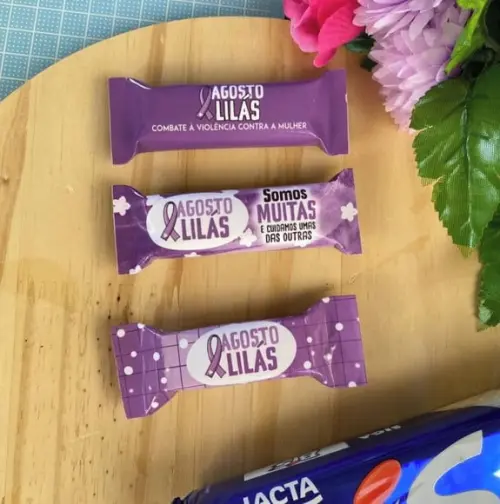 Bis- Agosto Lilás