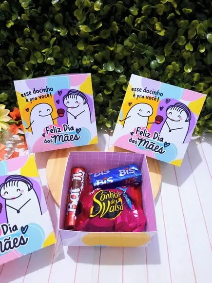 Caixinha com 4 Chocolates- Dia das Mães