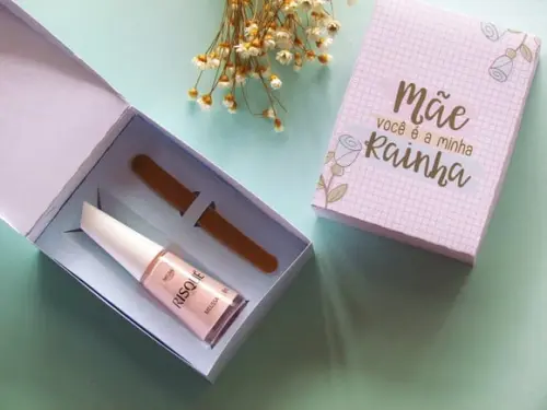 Caixinha com Esmalte e Mini Lixa- Dia das Mães