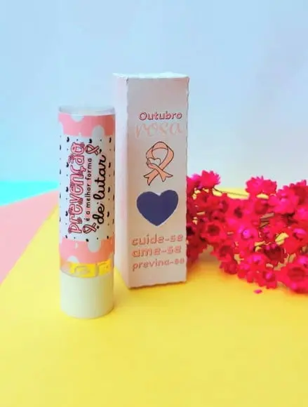 Caixinha com Hidratante Labial (batom de Cacau) Outubro Rosa