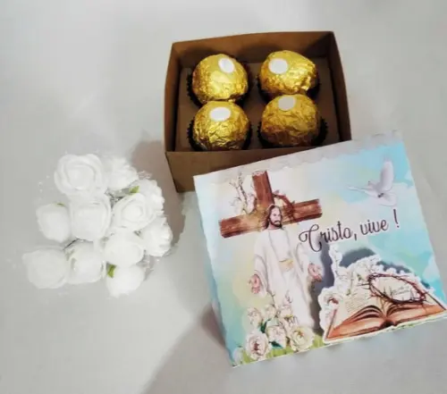 Caixinha para 4 Doces ou Brigadeiros- Páscoa