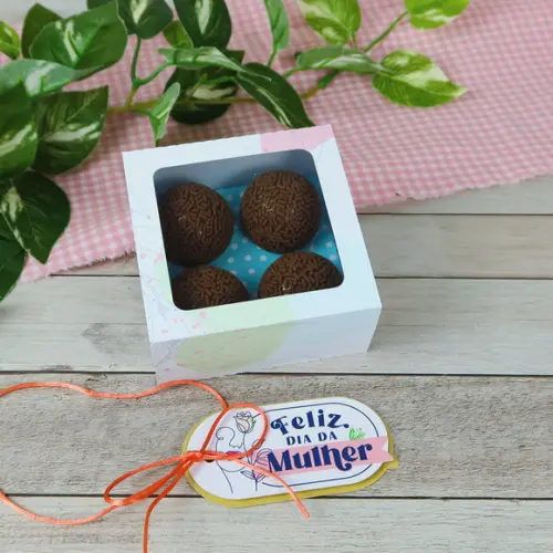 Caixinha para 4 Doces- Dia da Mulher