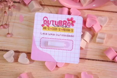 Card + Cápsula com Frase- Outubro Rosa