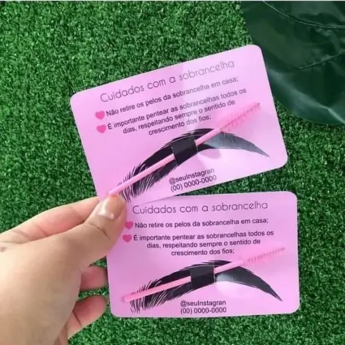 Card + Escovinha para Sobrancelha