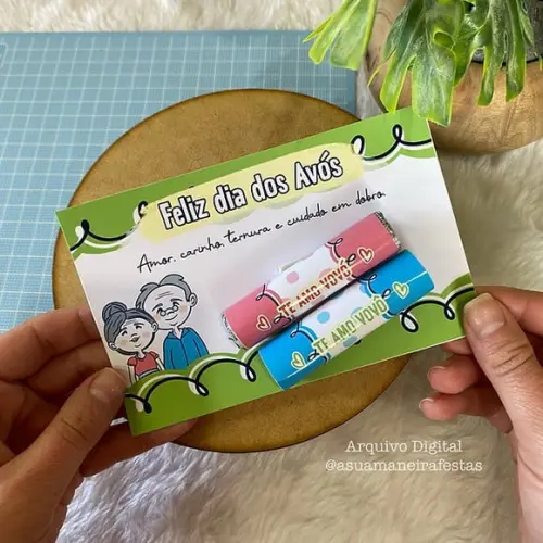 Card com 2 Chocolates Baton- Dia dos Avós