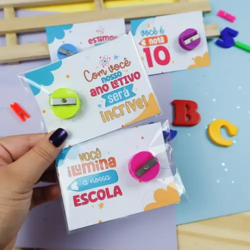 Card com Apontador de Lápis- Volta as Aulas
