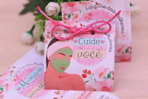 Card com Argila- Dia da Mulher