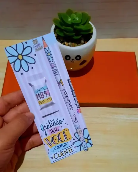 Card com Balinha e Lápis- Mimo Cliente