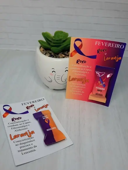 Card com Balinha- Fevereiro Roxo e Laranja