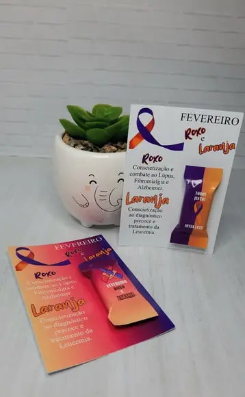 Card com Balinha- Fevereiro Roxo e Laranja