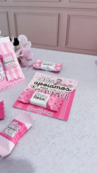 Card com Balinha- Outubro Rosa