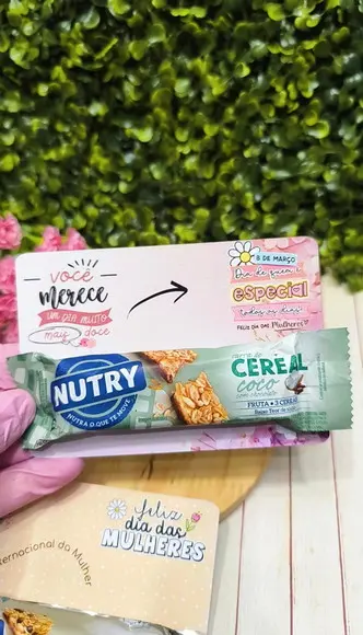 Card com Barra de Cereal- Dia da Mulher