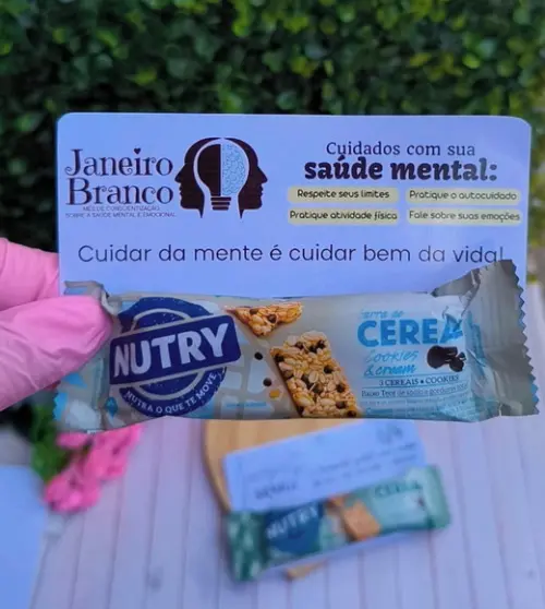 Card com Barrinha de Cereal- Janeiro Branco