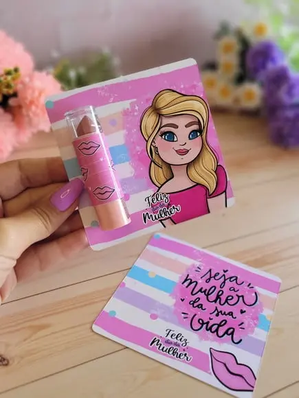 Card com Batom- Dia da Mulher