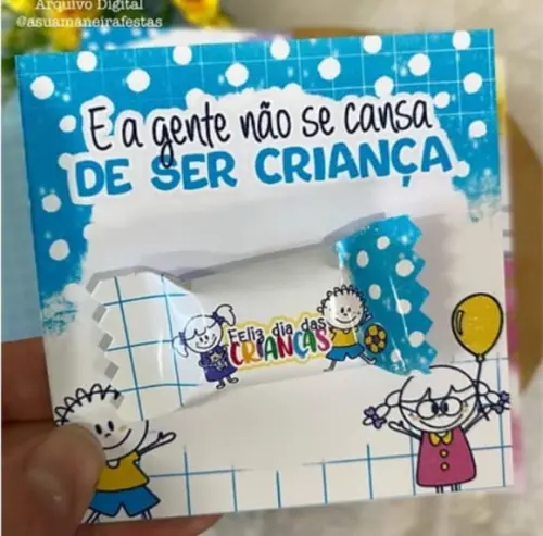 Card com Bis- Dia das Crianças
