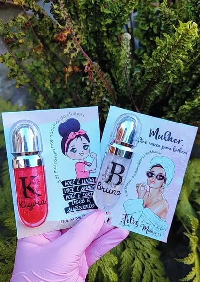 Card com Brilho Labial- Dia da Mulher