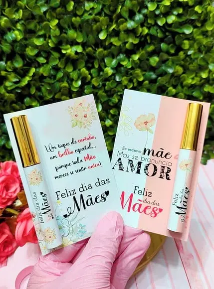 Card com Brilho Labial- Dia das Mães