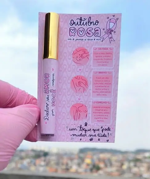Card com Brilho Labial- Outubro Rosa