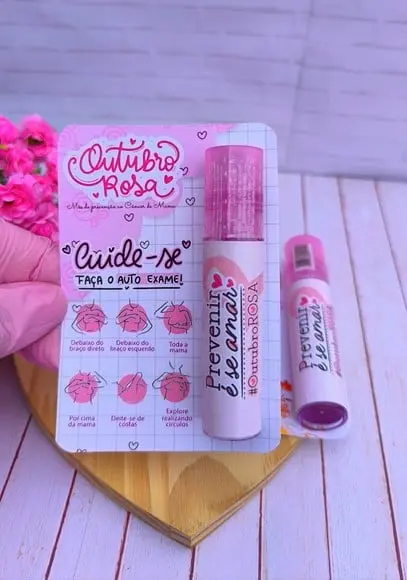 Card com Brilho Labial- Outubro Rosa