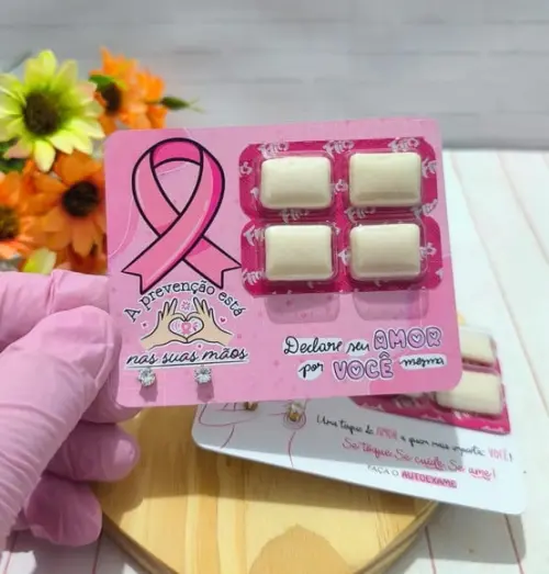 Card com Brinco e Chiclete- Outubro Rosa