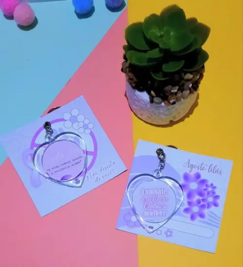 Card com Chaveirinho- Agosto Lilás