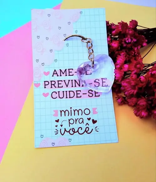 Card com Chaveirinho- Outubro Rosa