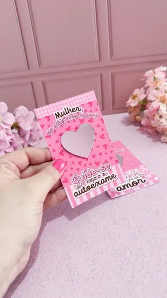 Card com Chaveiro Espelhinho- Outubro Rosa