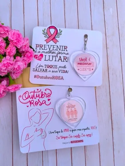 Card com Chaveiro- Outubro Rosa