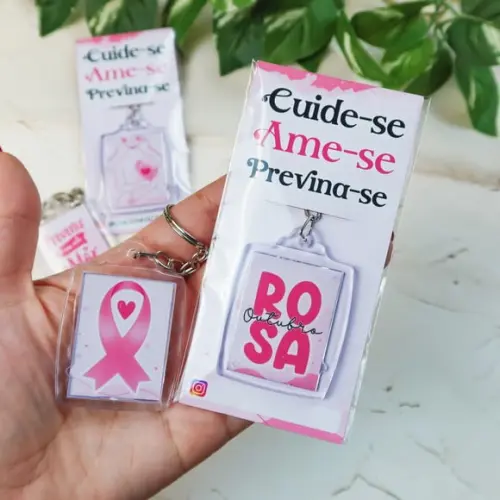 Card com Chaveiro- Outubro Rosa