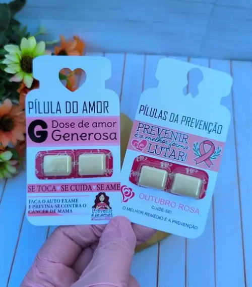 Card com Chiclete- Outubro Rosa